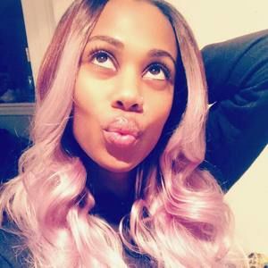 Meet your Posher, Kiana